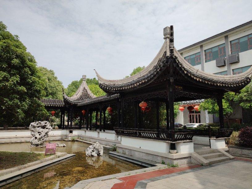冷知识分享平台 - 深入了解