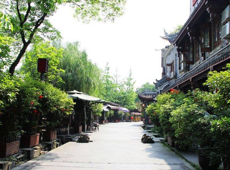 孔素英实名举报前夫,蓝翔技校的风波还会持续多久?-专业问答交流平台